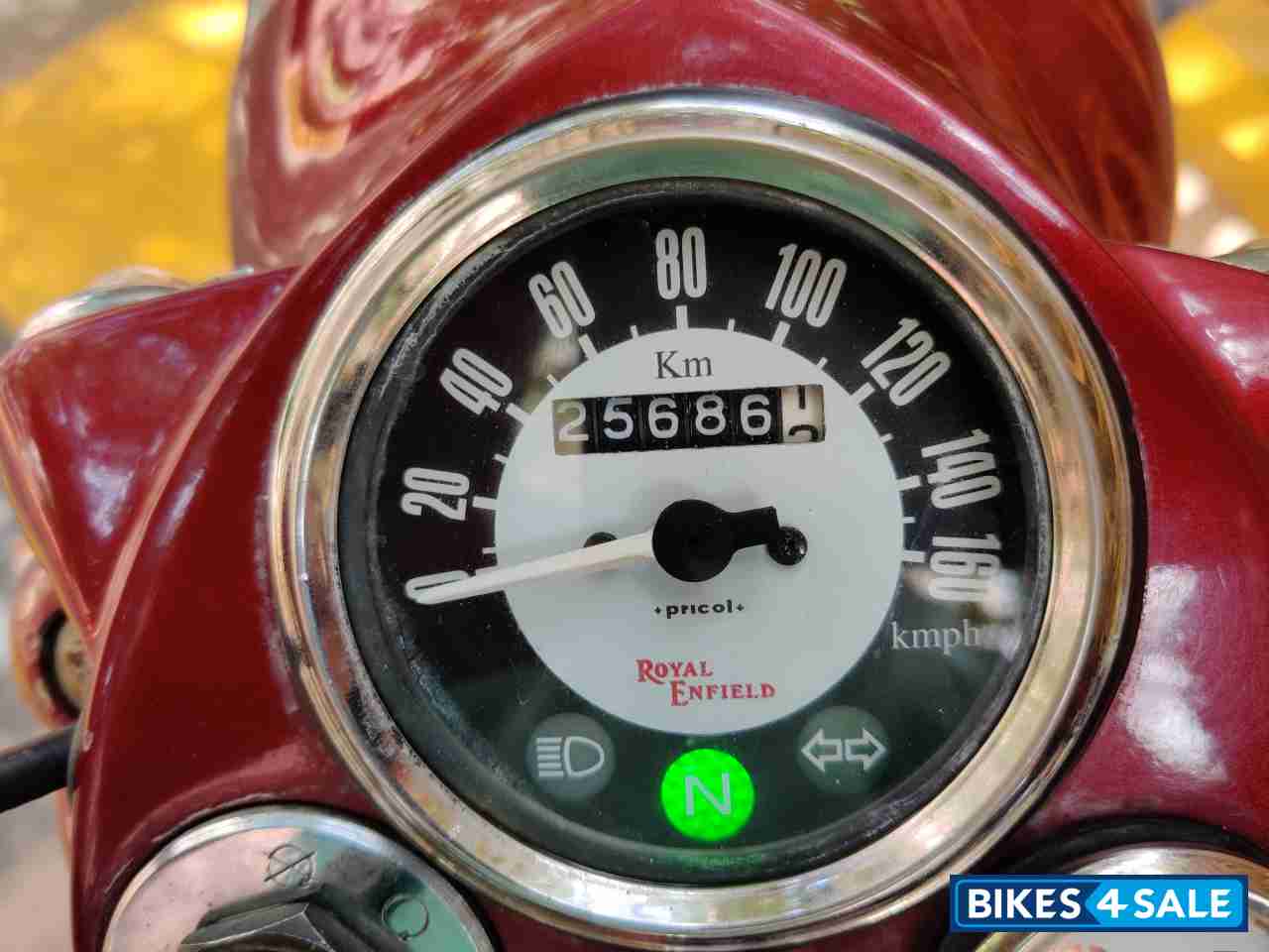 Maroon Royal Enfield Classic 500