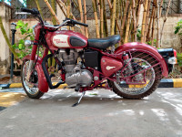 Maroon Royal Enfield Classic 500