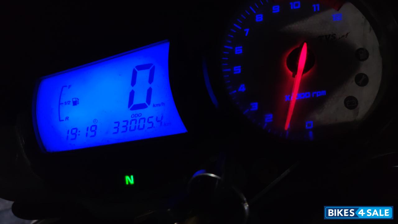 Black TVS Apache RTR 180