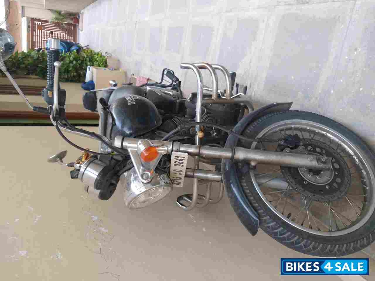 Royal Enfield Thunderbird