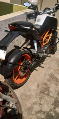 KTM Duke 390
