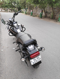 Black Bajaj Avenger Street 220