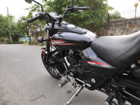 Black Bajaj Avenger Street 220