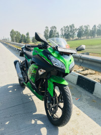 Kawasaki Ninja 300R