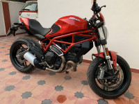 Ducati Monster 797 Plus