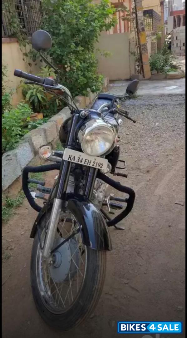 Black Royal Enfield Bullet Standard 350