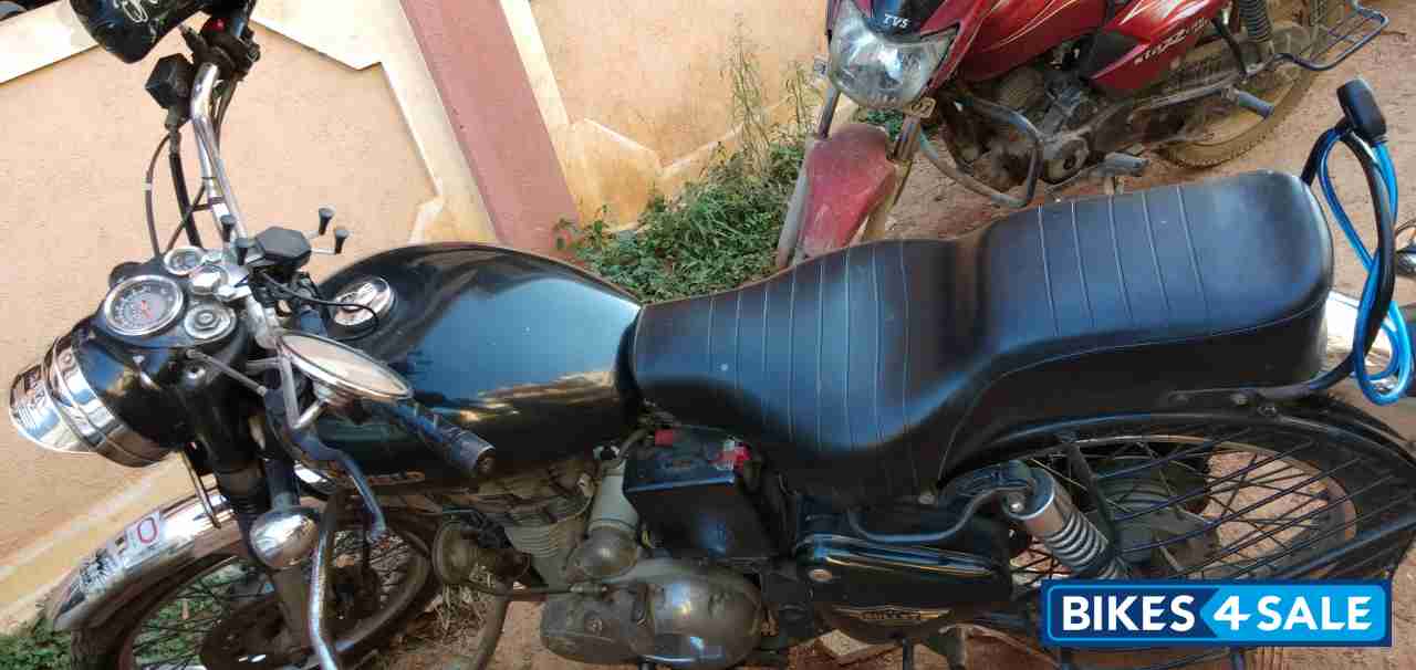 Royal Enfield Bullet 350 ES