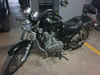 Black Royal Enfield Thunderbird TwinSpark 350
