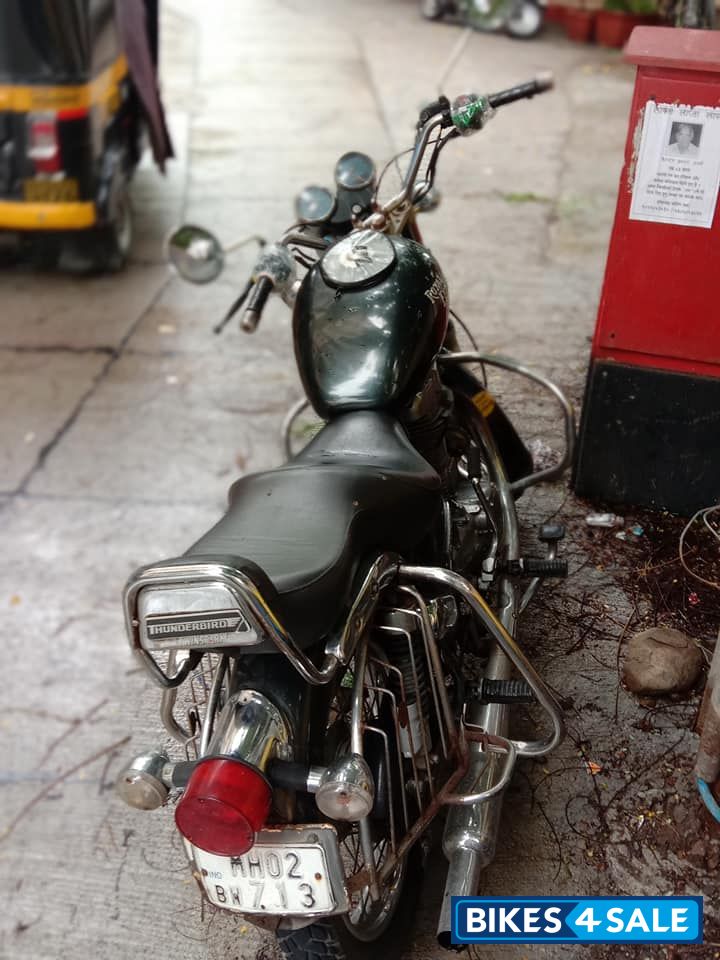 Black Royal Enfield Thunderbird TwinSpark 350