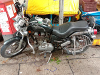 Black Royal Enfield Thunderbird TwinSpark 350