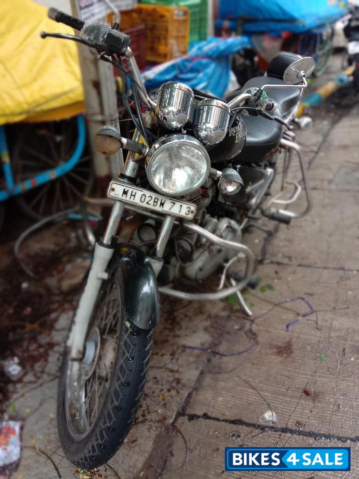 Black Royal Enfield Thunderbird TwinSpark 350 Black Royal Enfield Thunderbird TwinSpark 350