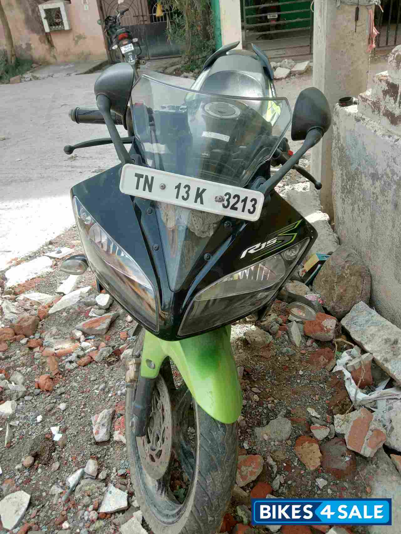 Green Yamaha YZF R15 S