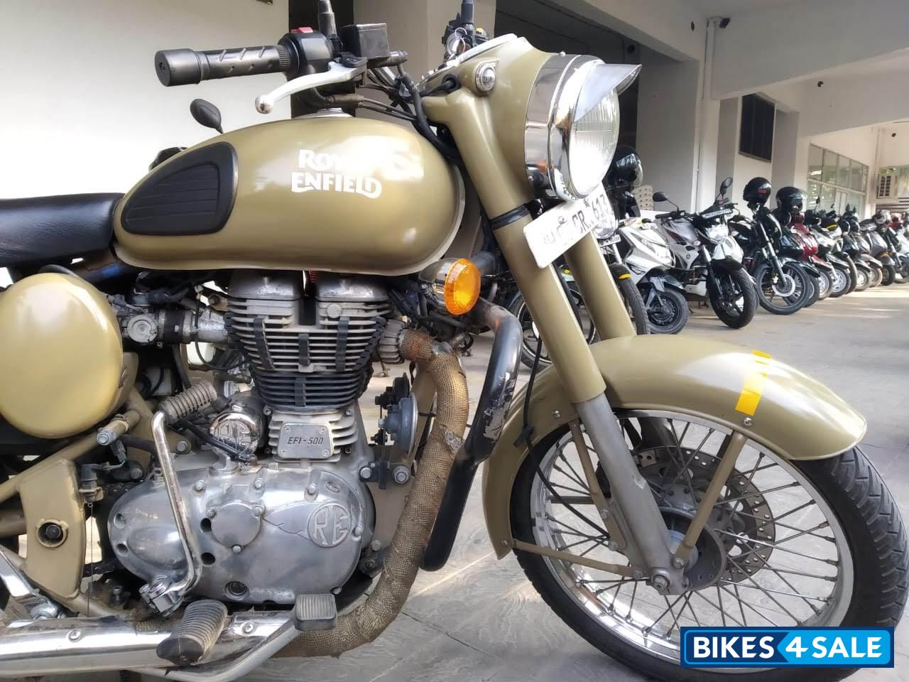 Royal Enfield Classic Desert Storm Royal Enfield Classic Desert Storm