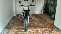 Black Royal Enfield Bullet 350 Twinspark