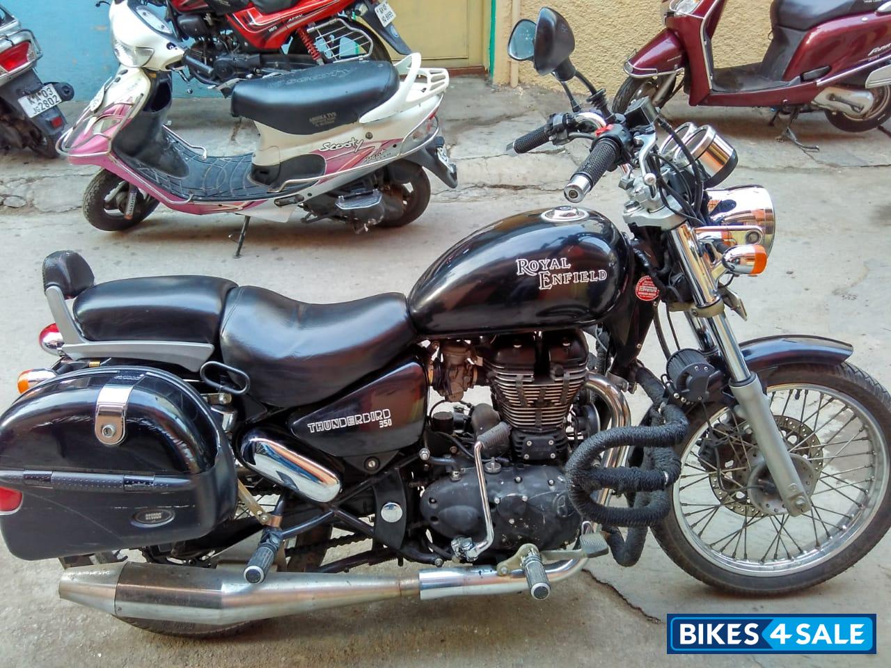 Royal Enfield Thunderbird TwinSpark 350 Royal Enfield Thunderbird TwinSpark 350