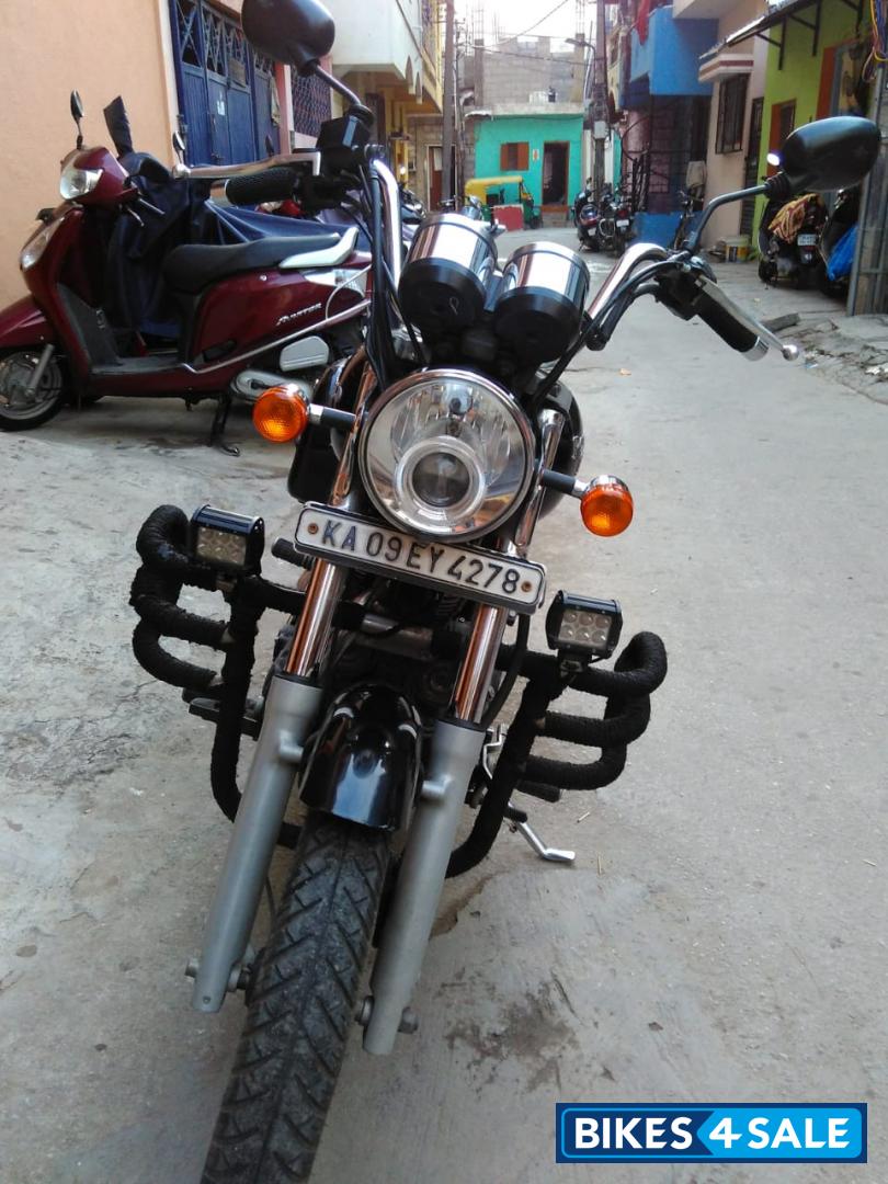 Royal Enfield Thunderbird TwinSpark 350 Royal Enfield Thunderbird TwinSpark 350
