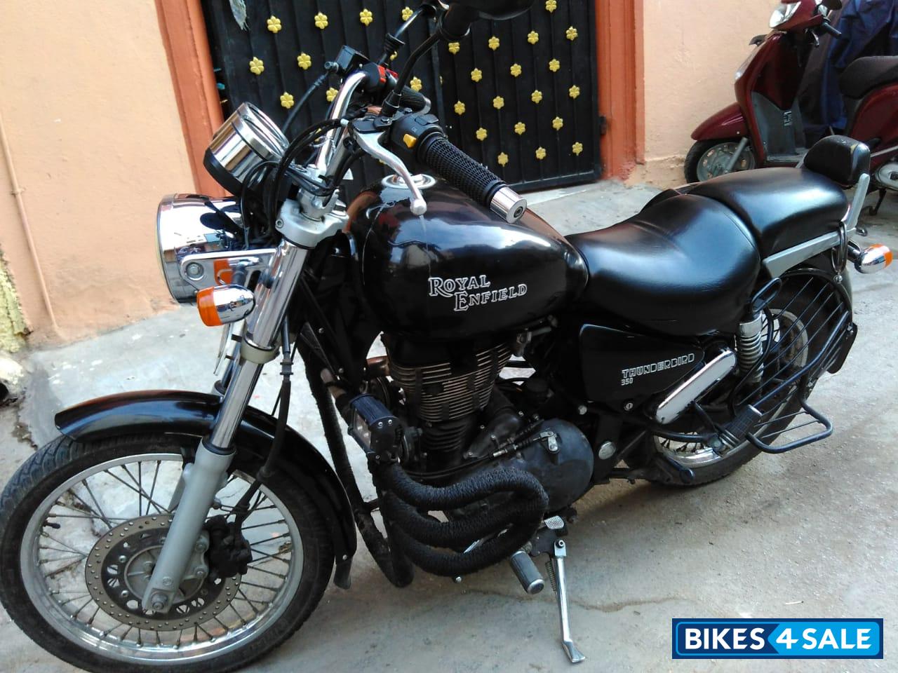Royal Enfield Thunderbird TwinSpark 350 Royal Enfield Thunderbird TwinSpark 350