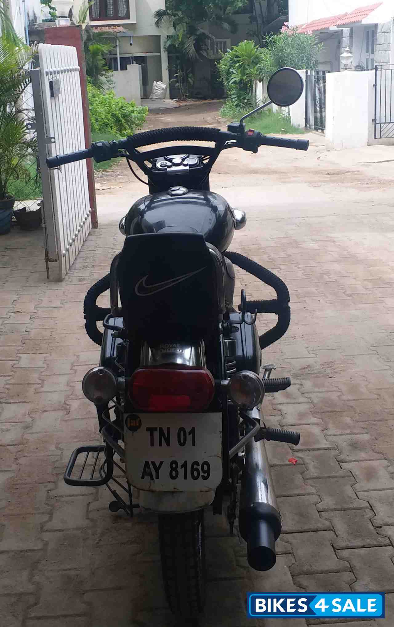 Black Royal Enfield Bullet Electra
