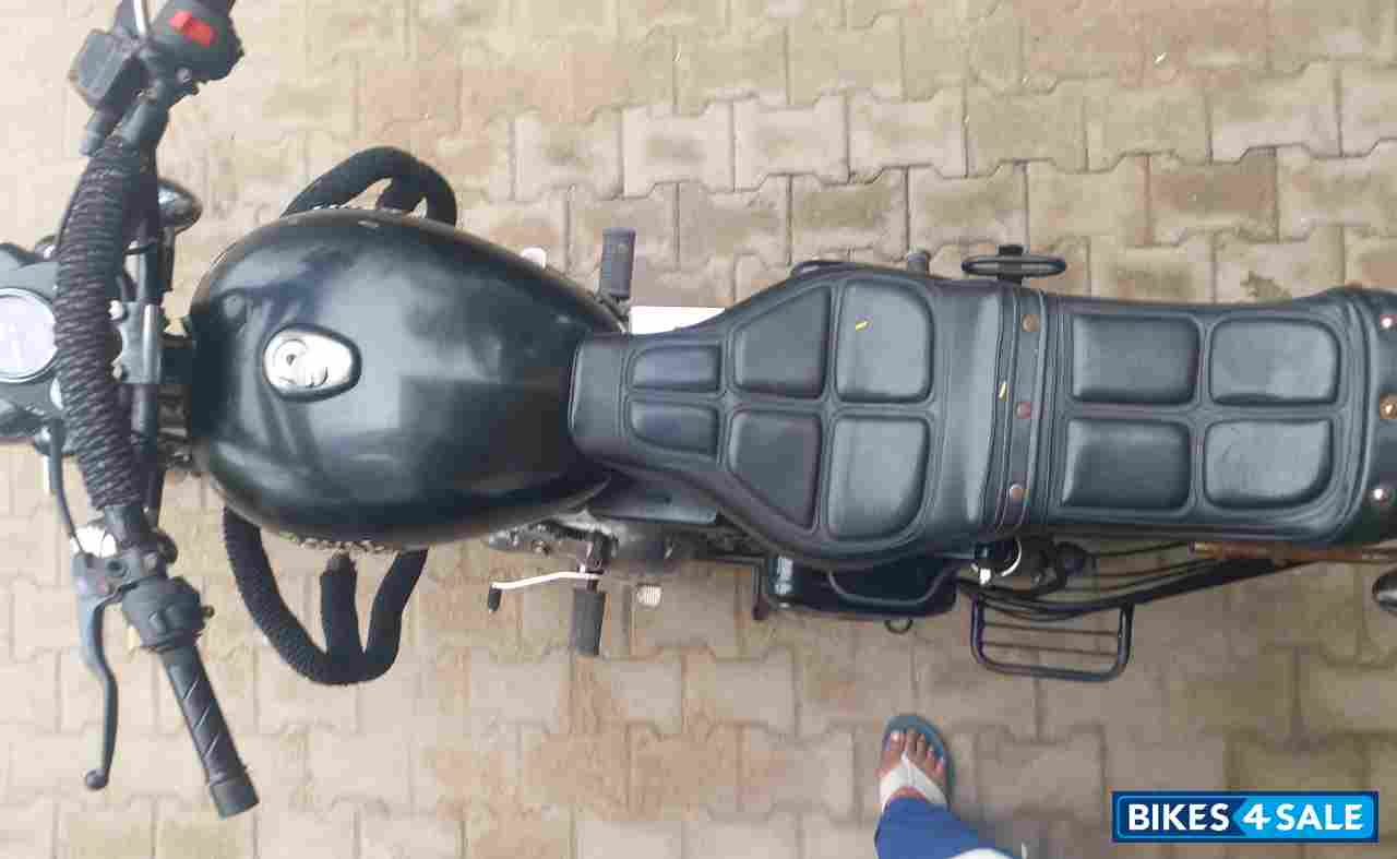 Black Royal Enfield Bullet Electra