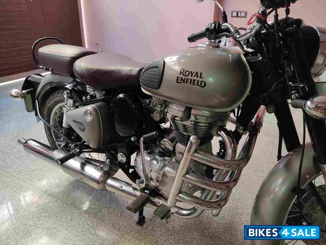 Royal Enfield Classic Gunmetal Grey
