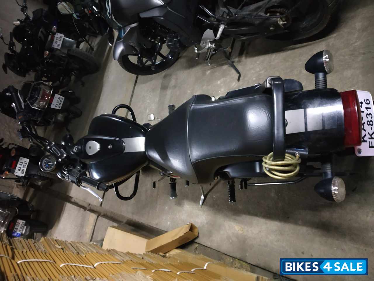 Black Bajaj Avenger Street 220