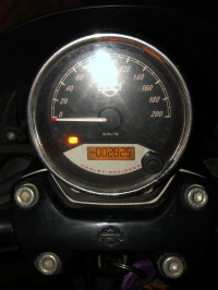 Black Harley Davidson Street 500