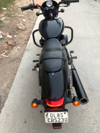 Black Harley Davidson Street 500