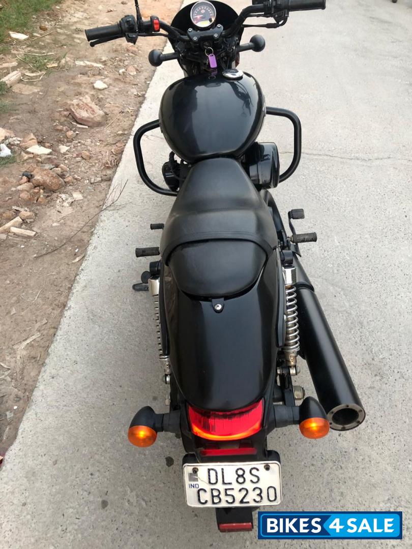 Black Harley Davidson Street 500