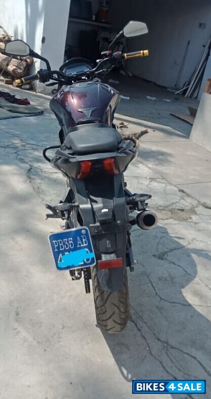 Bajaj Dominar 400 Disc