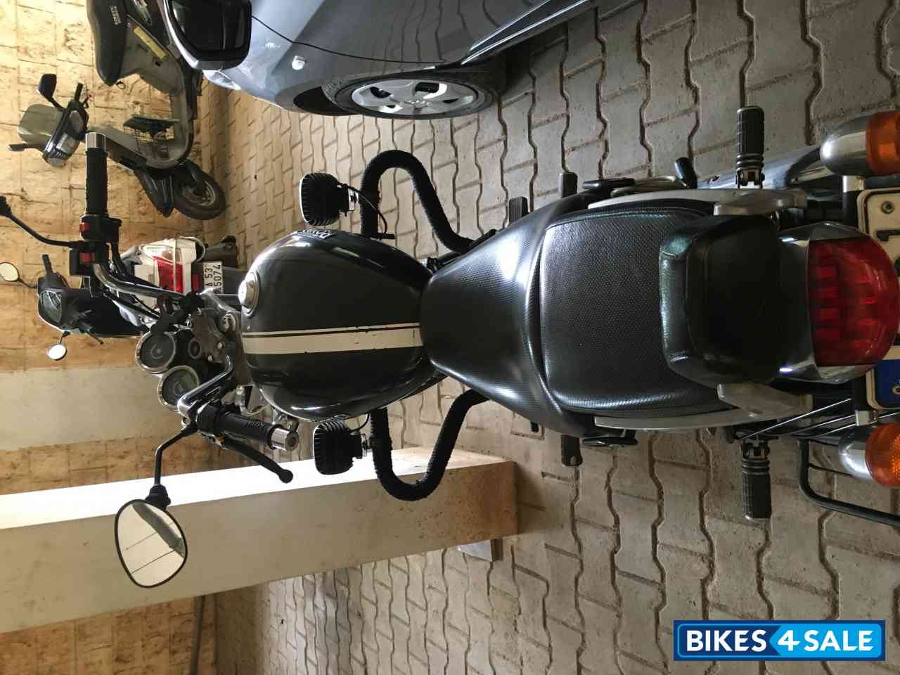 Royal Enfield Thunderbird 350