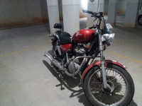 Red Royal Enfield Thunderbird 350