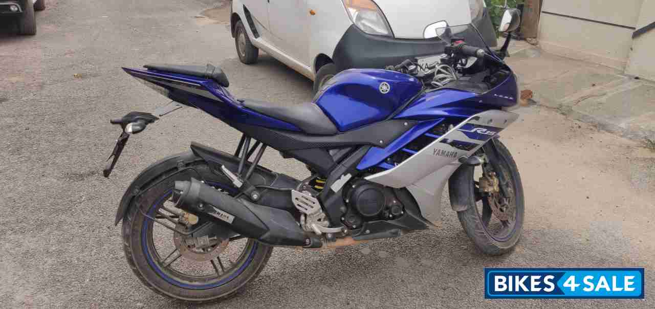 Yamaha YZF R15 V2