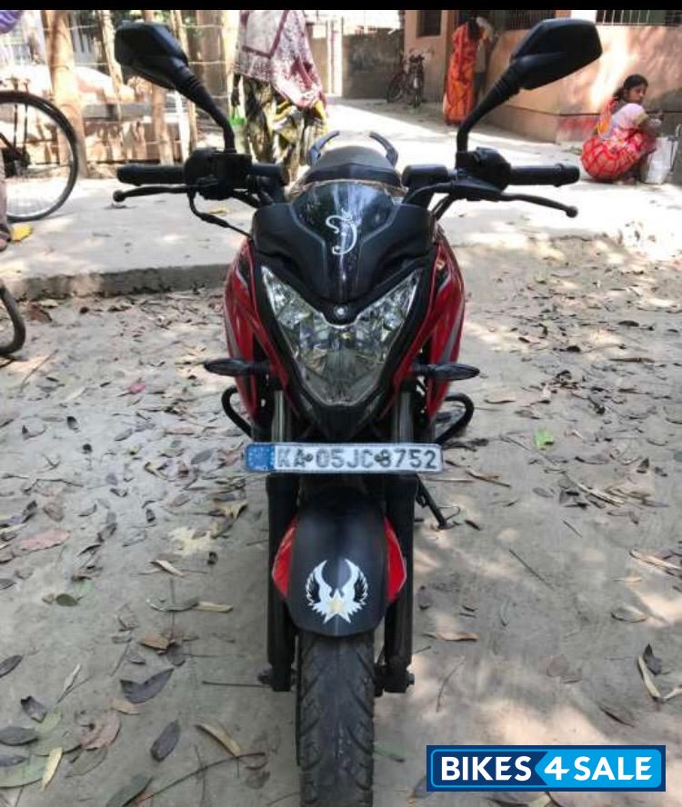 Black And Red Bajaj Pulsar 200 NS
