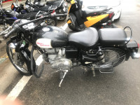 Black Royal Enfield Classic 500