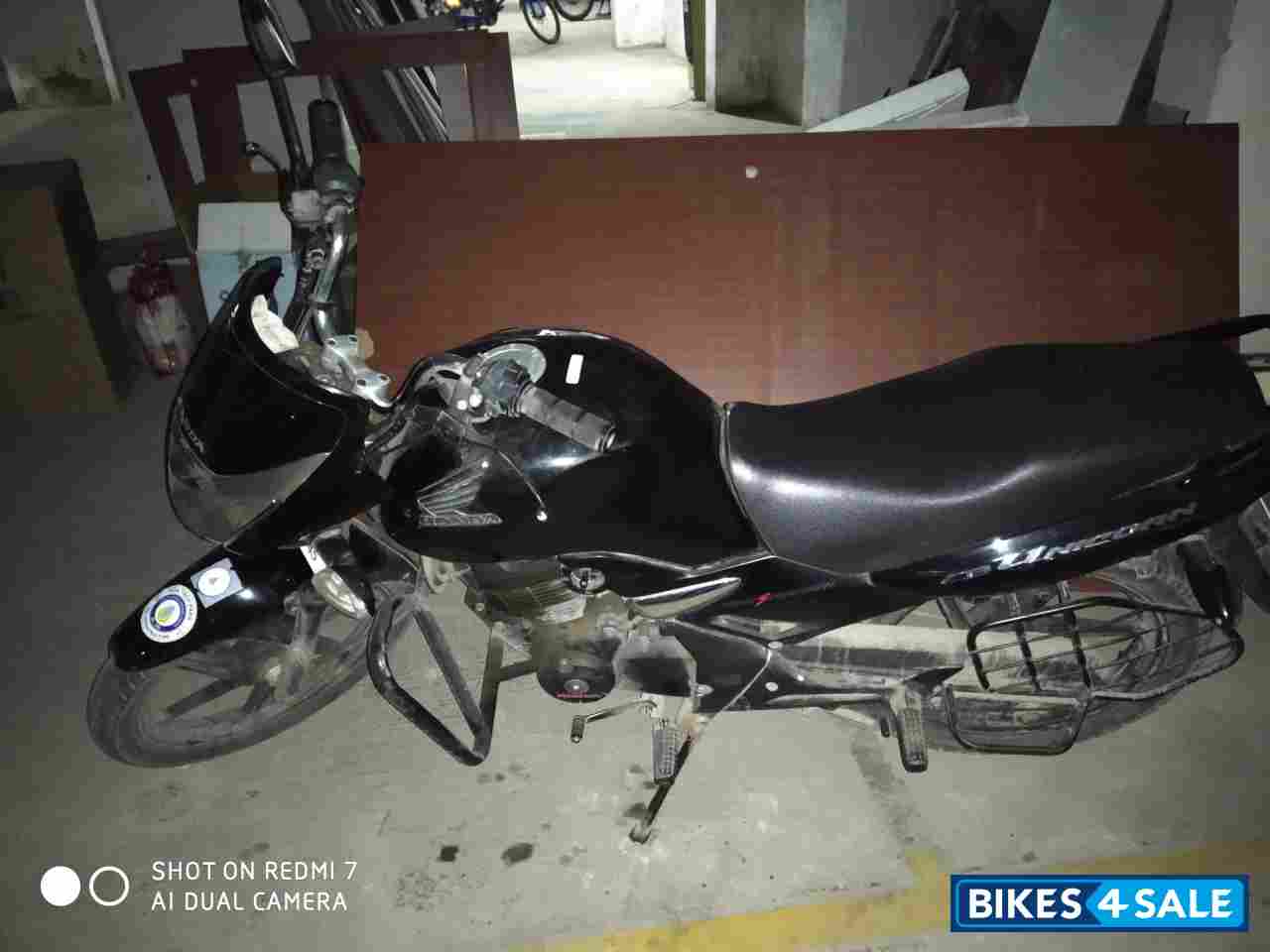 Black Honda CB Unicorn Black Honda CB Unicorn