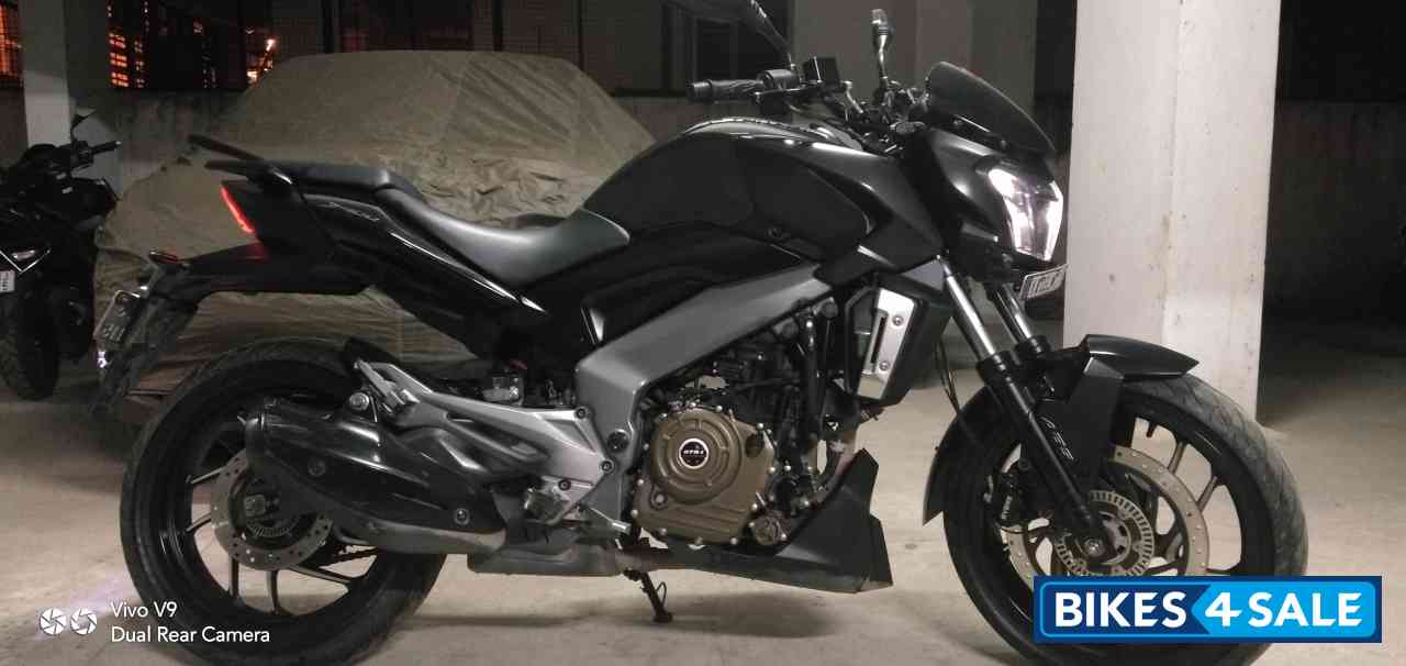 Matt Black Bajaj Dominar 400 ABS BS6