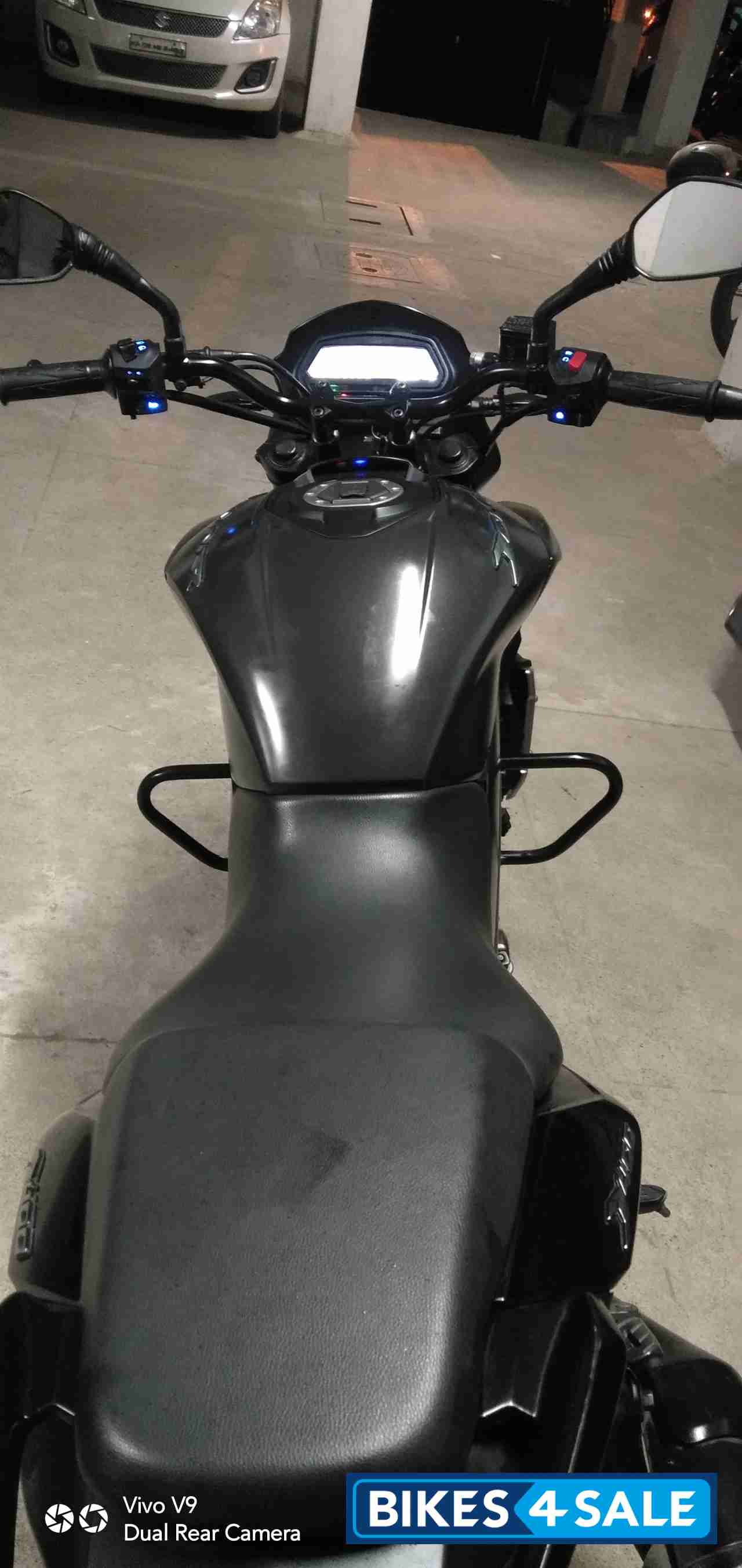 Matt Black Bajaj Dominar 400 ABS BS6 Matt Black Bajaj Dominar 400 ABS BS6