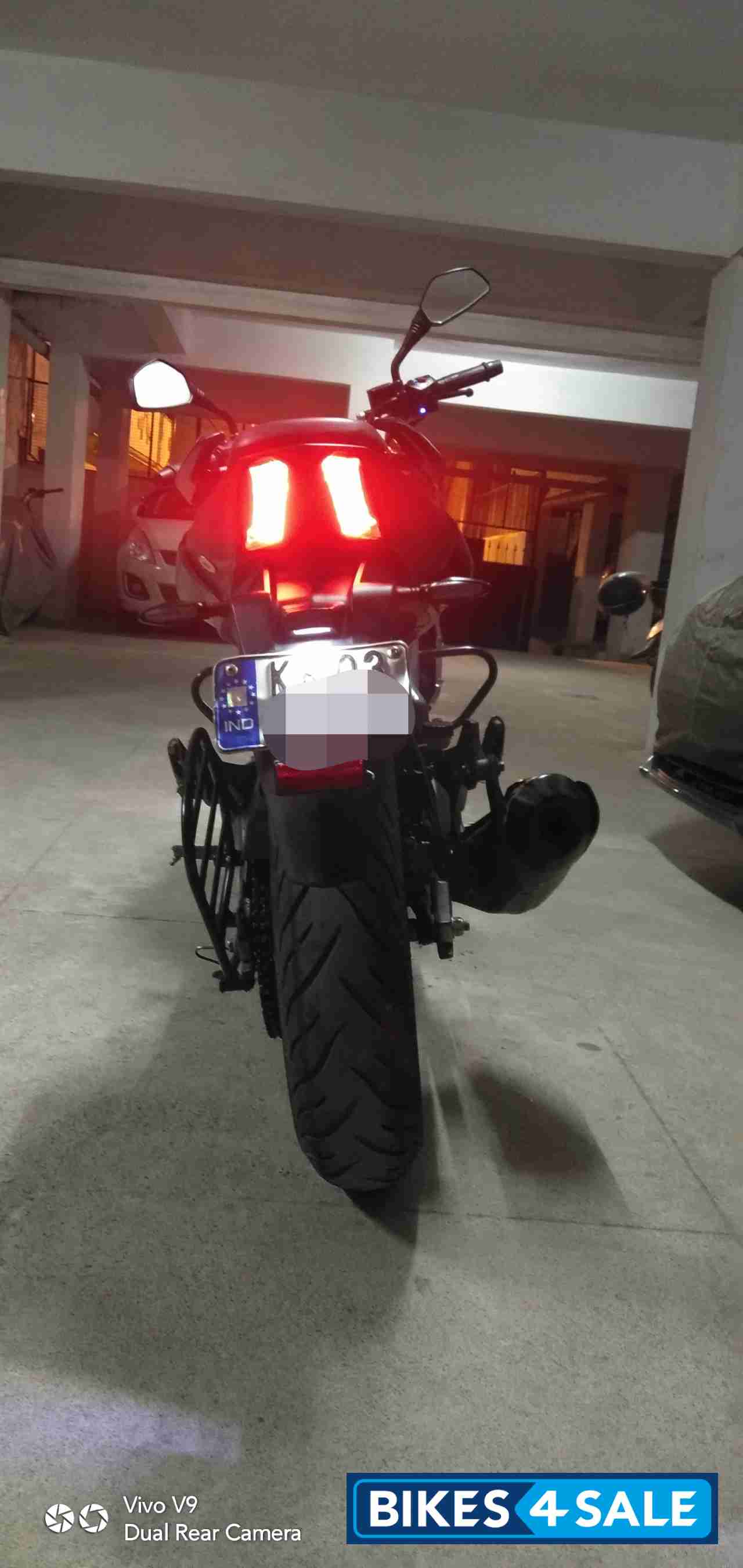 Matt Black Bajaj Dominar 400 ABS BS6 Matt Black Bajaj Dominar 400 ABS BS6