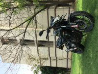 Black Bajaj Pulsar 200 NS