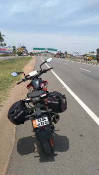 KTM Duke 390