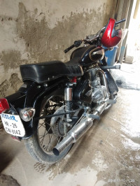 Royal Enfield Bullet Standard 350