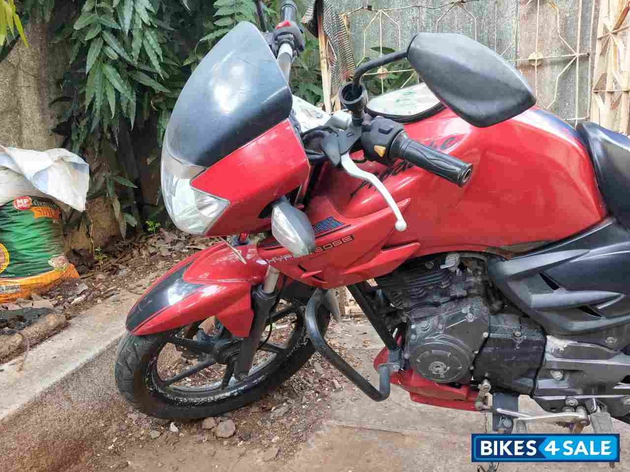 TVS Apache RTR 160 TVS Apache RTR 160