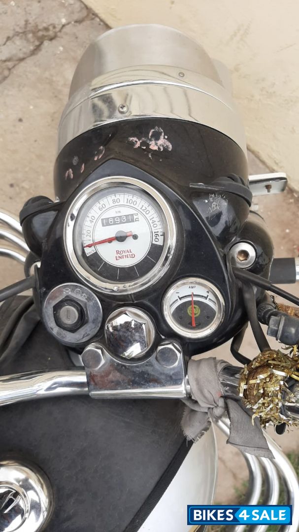 Silver Royal Enfield Classic 350