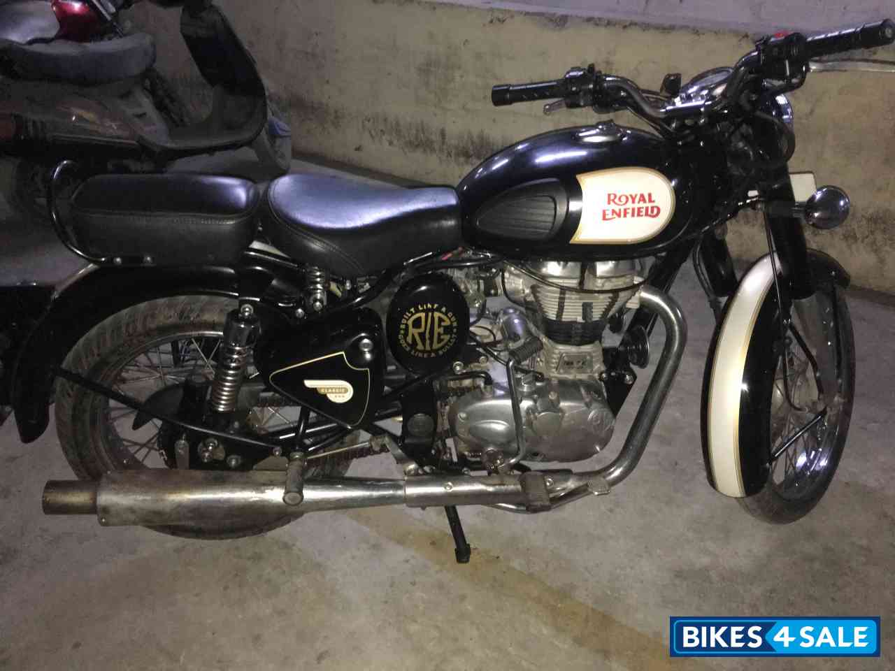 Royal Enfield Classic 500