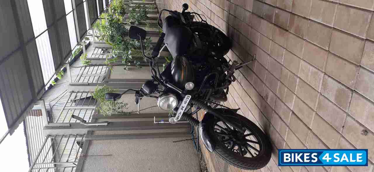 Matte Wild Green Bajaj Avenger Street 220