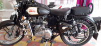 Black Royal Enfield Classic 350