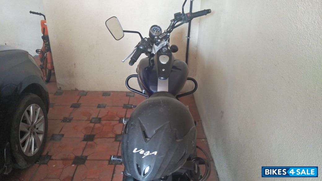 Navy Blue Bajaj Avenger Street 150