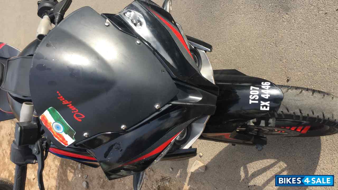 Bajaj Pulsar RS 200