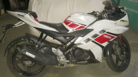 Yamaha YZF R15 V2