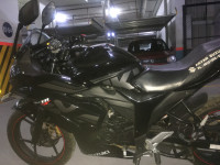 Black Suzuki Gixxer SF Fi